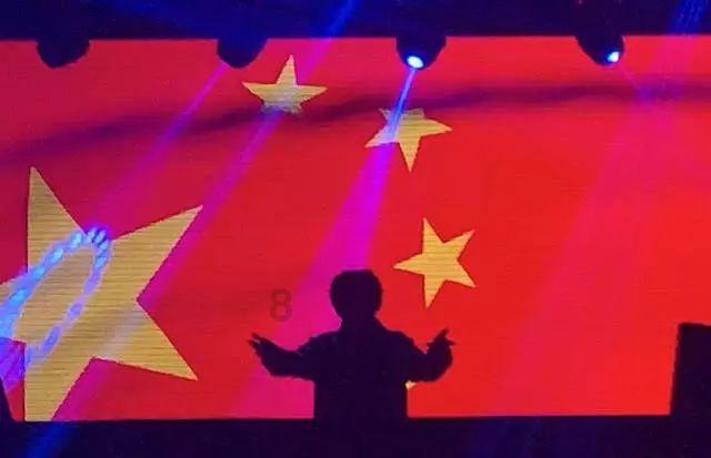 孩子总跟自己吵架，我应该怎么教育他？游戏画面